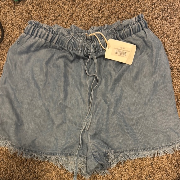 Light Blue Women's Denim Shorts - Picture 1 of 6